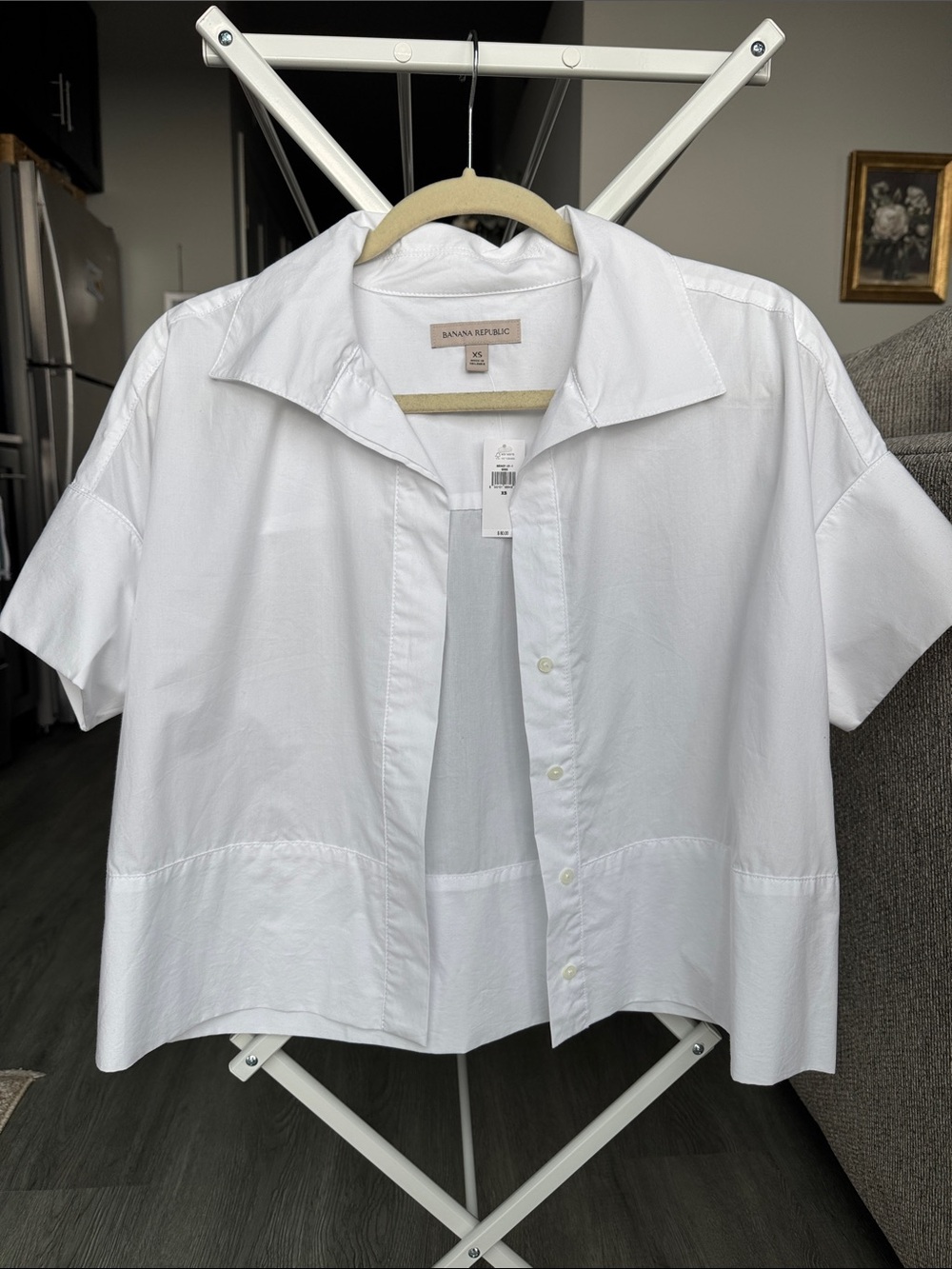 Banana Republic White Short-Sleeve Button-Down Blouse 100% Cotton